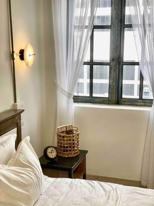 Le Bijou Chic In The Heart Of Saigon Charm With View Apartment Ho Şi Min Exterior foto