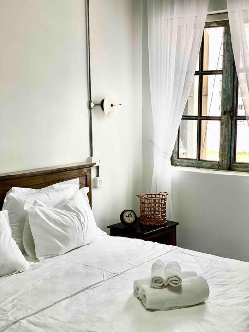 Le Bijou Chic In The Heart Of Saigon Charm With View Apartment Ho Şi Min Exterior foto
